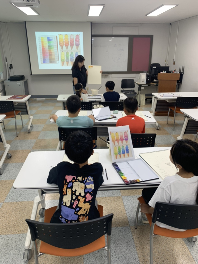 공주교육지원청의 '학교 밖 동네방네 늘봄교실' 모습.