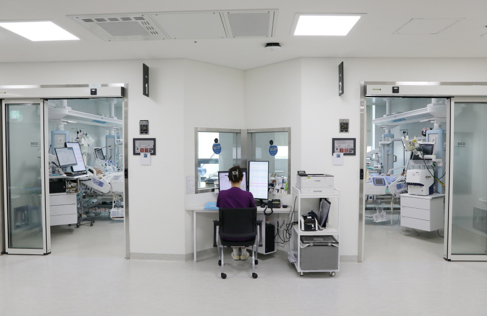 순천향대천안병원 중환자실 모습[순천향대천안병원 제공. 재판매 및 DB 금지]