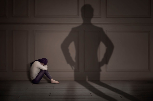 교제폭력. 클립아트코리아 제공