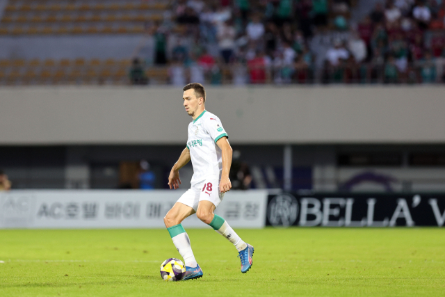 지난달 24일 안양전 안톤