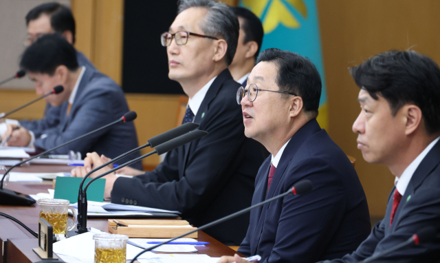 이장우 대전시장은 8일 주재한 주간업무회의에서 대전시의 공공기관 2차 이전 대비 노력을 시민에게 투명하게 공개할 것을 지시했다. 대전시 제공
