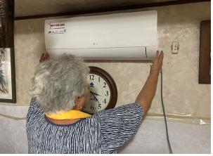 세종사회복지공동모금회는 SK바이오텍이 사업장 인근 에너지 취약계층에 900만원을 들여 12곳의 가정에 에어컨을 지원했다고 밝혔다. 세종사회복지공동모금회 제공