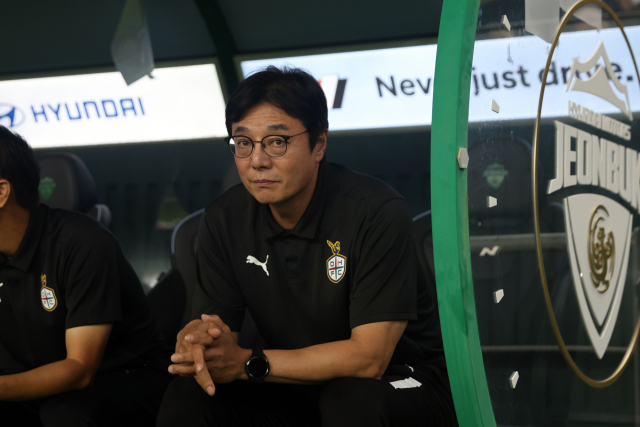 황선홍 대전하나시티즌 감독. 대전하나 제공