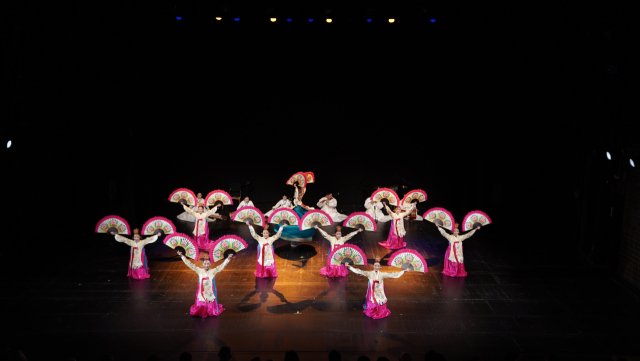 대전시립연정국악단이 지난달 21일부터 10월 2일까지 이어진 ‘2025 유럽 순회공연’을 성황리에 마쳤다. 사진 대전시립연정국악단 제공