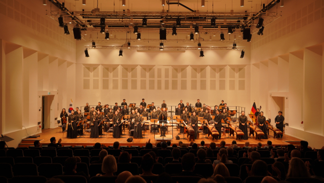 대전시립연정국악단이 지난달 21일부터 10월 2일까지 이어진 ‘2025 유럽 순회공연’을 성황리에 마쳤다. 사진 대전시립연정국악단 제공