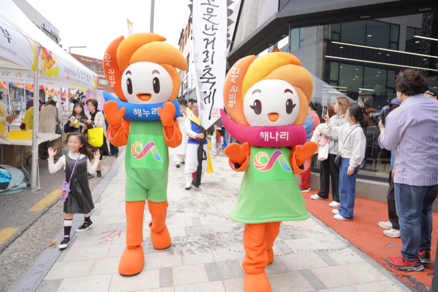 지난해 10월 19일 중앙로 일원에서 진행된 소문난 거리 축제. 서산시 제공