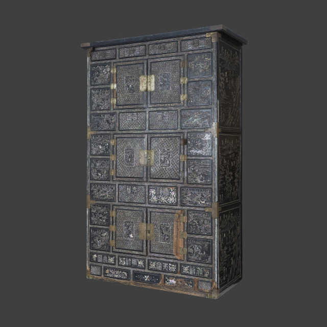 나전산수무늬삼층장. 사진 배재대 제공