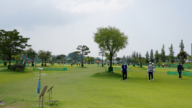 지난해 8월 17일부터 18일까지 서산파크골프장에서 열린 2024 국제 크루즈 민항 취항기념 서산시장배 전국 파크골프대회. 서산시 제공