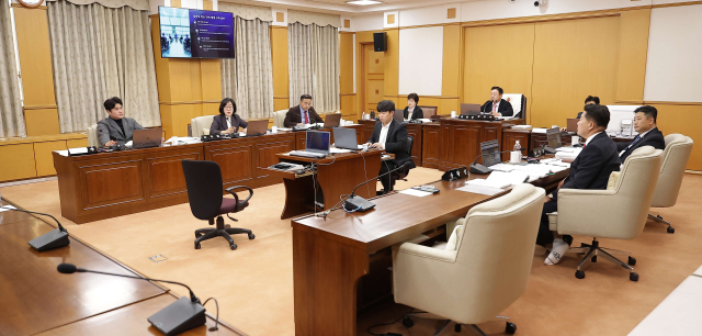 대전시의회 산업건설위원회는12일 대전시 교통국을 대상으로 행정사무감사를 실시했다. 대전시의회 제공