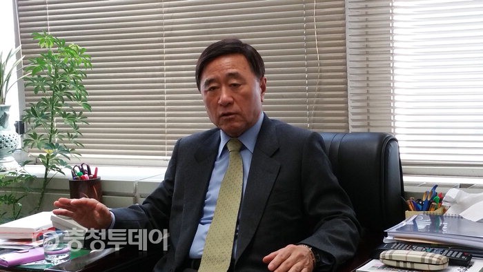 오장섭 전 건설교통부 장관 타계...향년 79세 - 뉴스 썸네일 이미지
